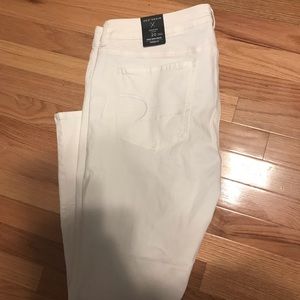 NWT AE POWER JEGGING